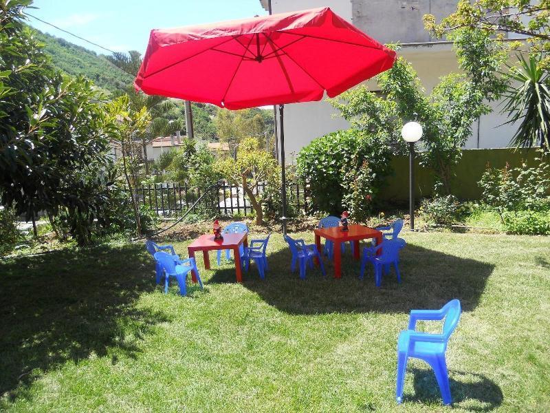 Real Asturias Hotel Acquappesa Extérieur photo